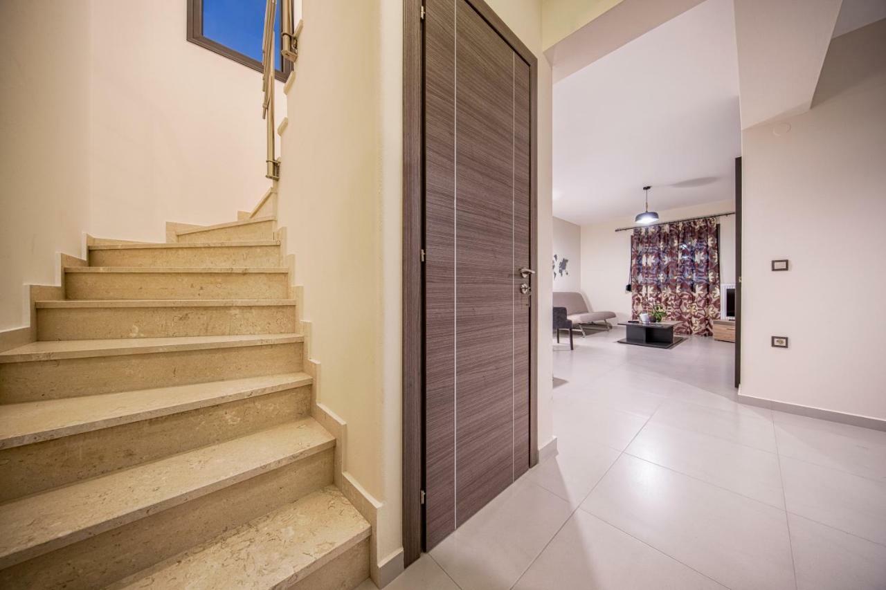 Sunflower Villa Плакиас Екстериор снимка